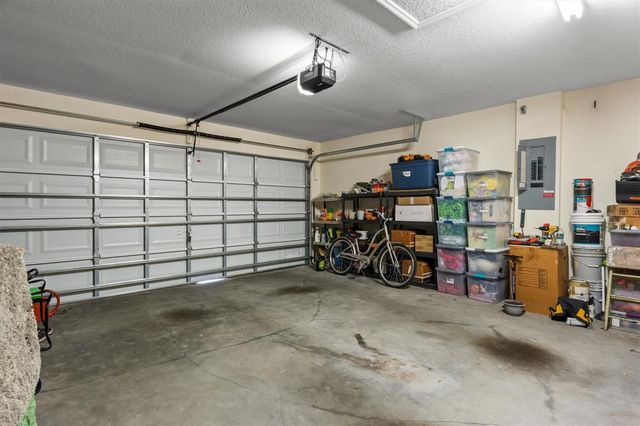 2559 SUNSET CIRCLE, Lake Wales, FL 33898