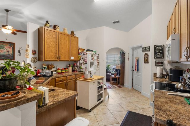 2559 SUNSET CIRCLE, Lake Wales, FL 33898