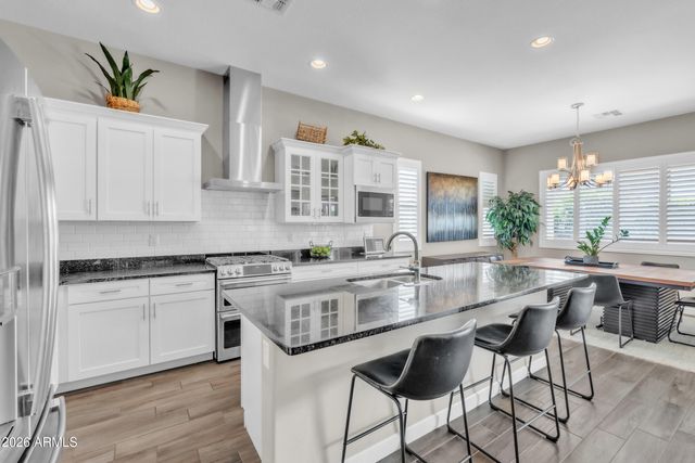 7735 W LOCKLAND Court, Peoria, AZ 85382