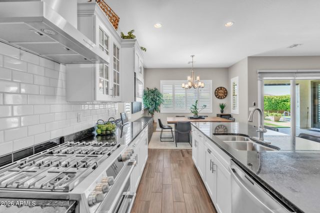 7735 W LOCKLAND Court, Peoria, AZ 85382
