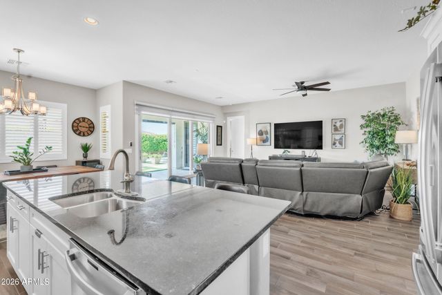 7735 W LOCKLAND Court, Peoria, AZ 85382