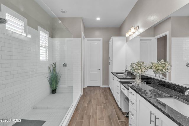 7735 W LOCKLAND Court, Peoria, AZ 85382