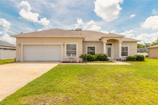 8 LAMOYNE LANE, Palm Coast, FL 32137