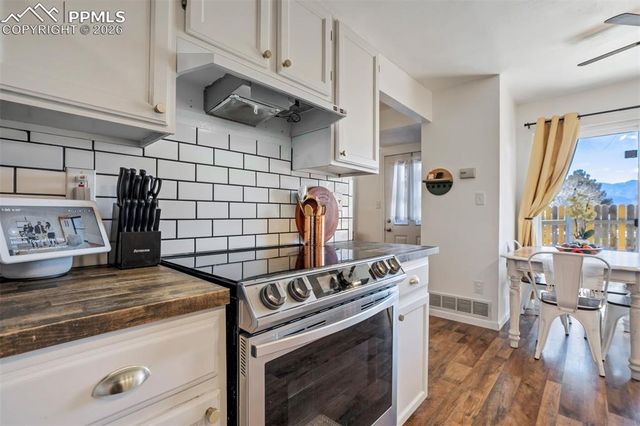 4358 Hawks Lookout Lane, Colorado Springs, CO 80916