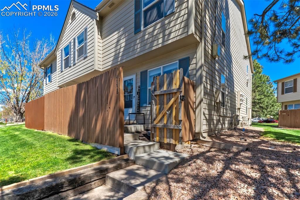 4358 Hawks Lookout Lane, Colorado Springs, CO 80916