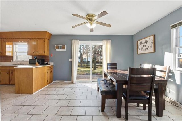 995 N Hurley Street, Peculiar, MO 64078