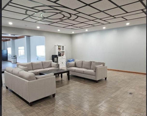 23 Sierra Court 23, Coram, NY 11727