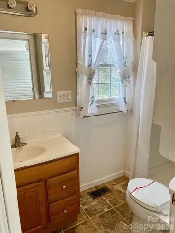 306 US Hwy 70A E Highway E, Hildebran, NC 28637