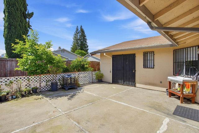 4170 Armadale Way, Sacramento, CA 95823