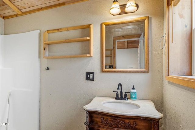 8516 NE 33rd Street, Terrebonne, OR 97760