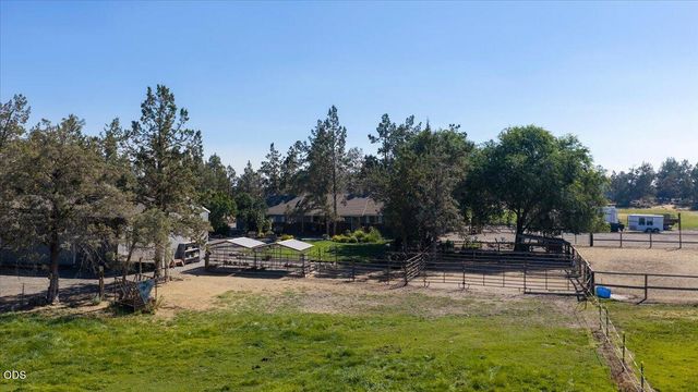 8516 NE 33rd Street, Terrebonne, OR 97760