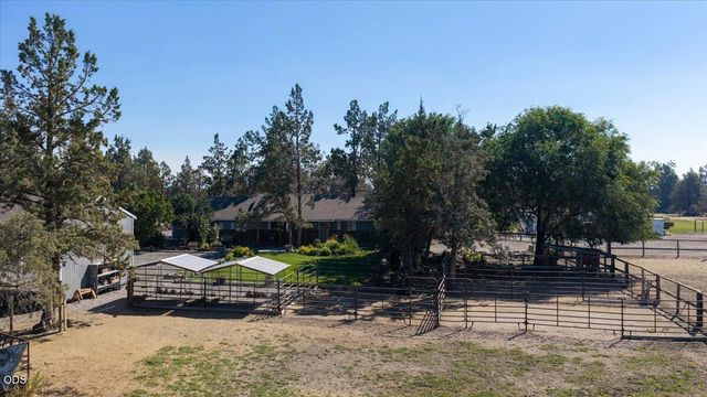 8516 NE 33rd Street, Terrebonne, OR 97760
