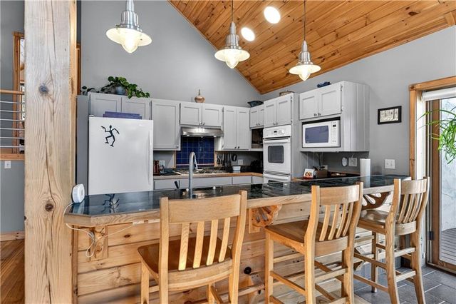 13449N Hollywood Lane, Hayward, WI 54843