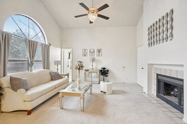 17011 Vista Village, San Antonio, TX 78247