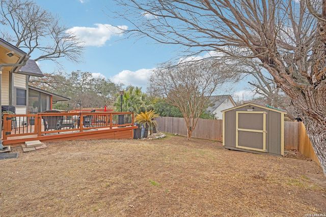 17011 Vista Village, San Antonio, TX 78247