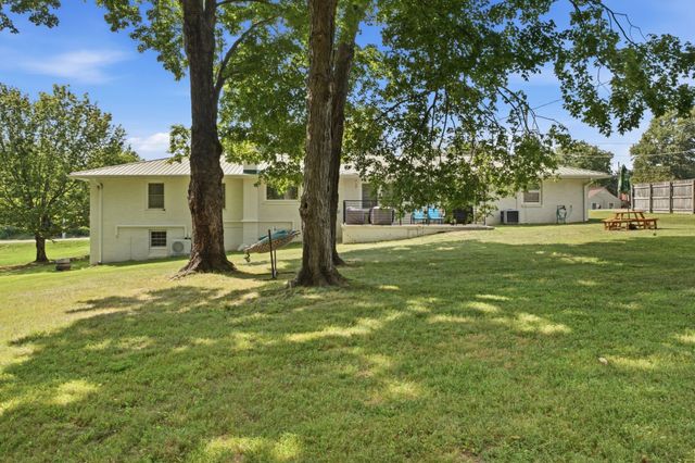 1514 5th Ave, W, Springfield, TN 37172