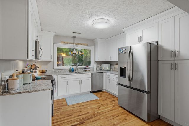 1514 5th Ave, W, Springfield, TN 37172