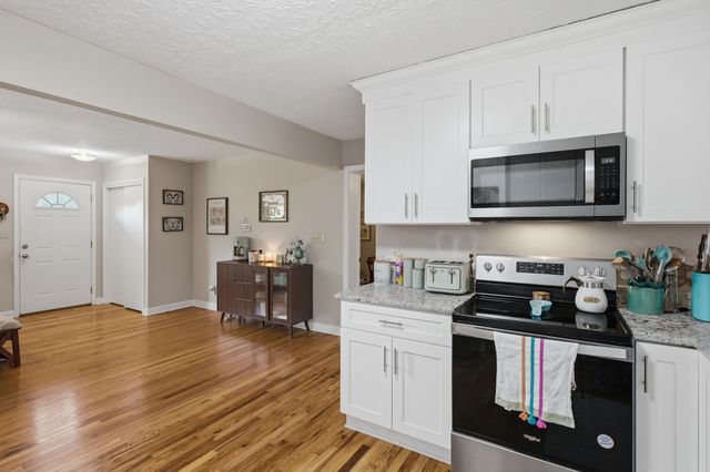 1514 5th Ave, W, Springfield, TN 37172