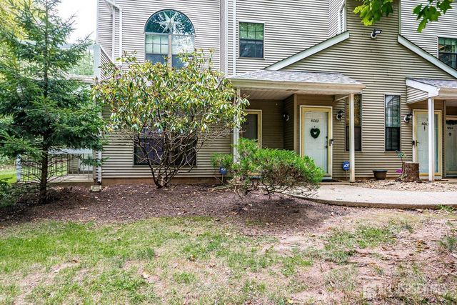 5001 Stonehedge Road, Edison, NJ 08820