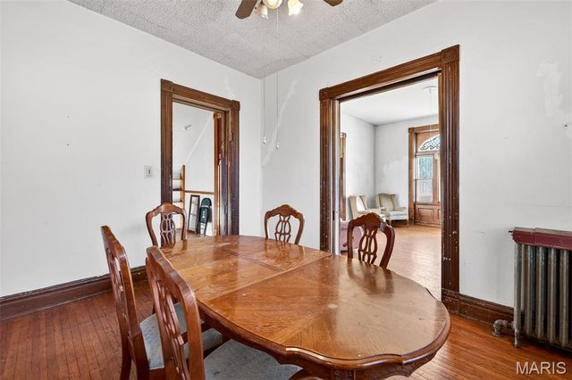 1827 S Compton Avenue, St Louis, MO 63104