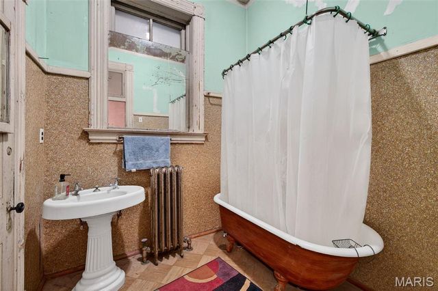 1827 S Compton Avenue, St Louis, MO 63104