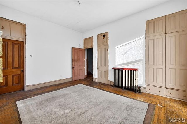 1827 S Compton Avenue, St Louis, MO 63104