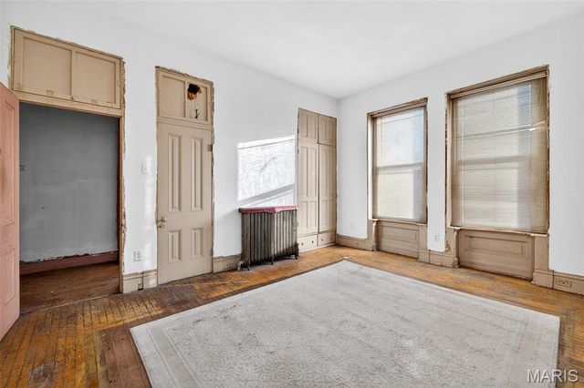 1827 S Compton Avenue, St Louis, MO 63104