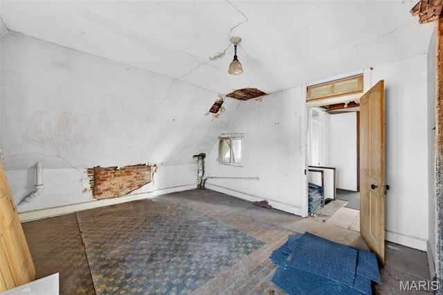 1827 S Compton Avenue, St Louis, MO 63104