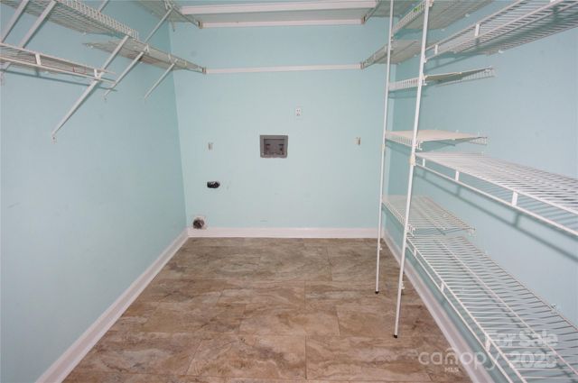 6201 Eagle Peak Drive, Charlotte, NC 28214