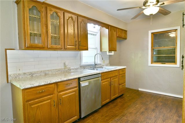 219 N Maryland Avenue, Youngstown, OH 44509