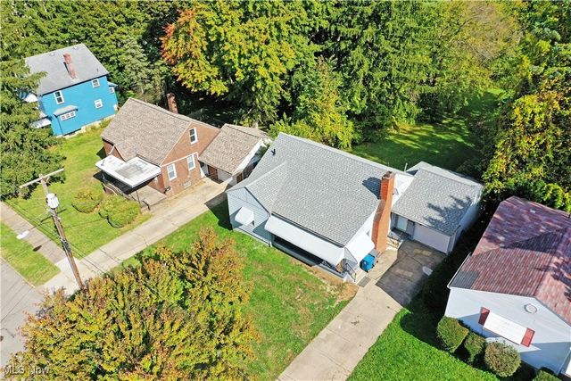 219 N Maryland Avenue, Youngstown, OH 44509