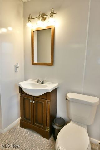 219 N Maryland Avenue, Youngstown, OH 44509