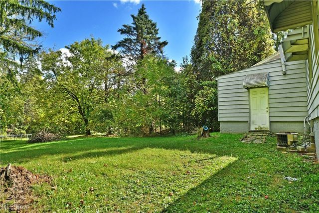 219 N Maryland Avenue, Youngstown, OH 44509