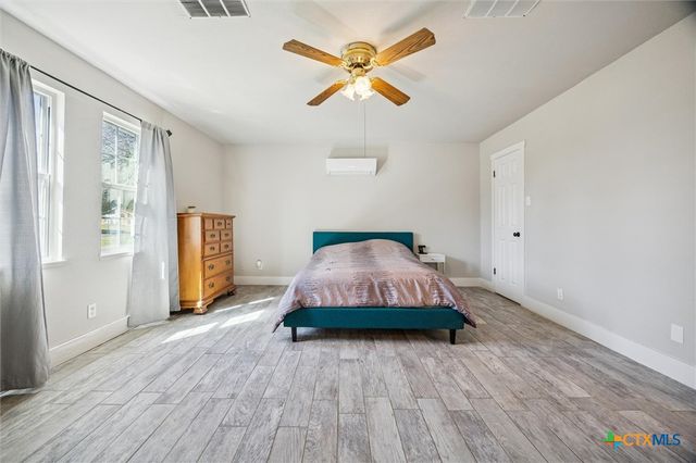 217 W Mockingbird Lane, Harker Heights, TX 76548