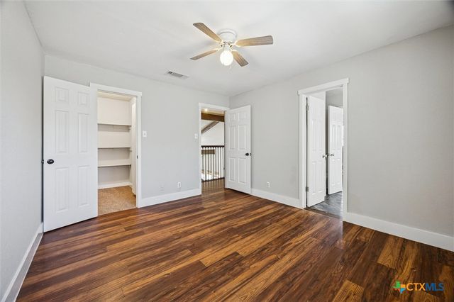 217 W Mockingbird Lane, Harker Heights, TX 76548