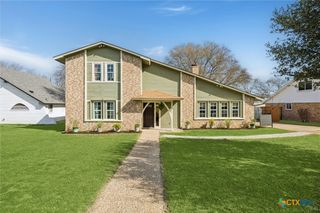217 W Mockingbird Lane, Harker Heights, TX 76548