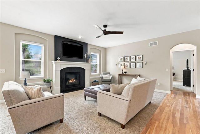 856 Peace Lane, Oregon, WI 53575
