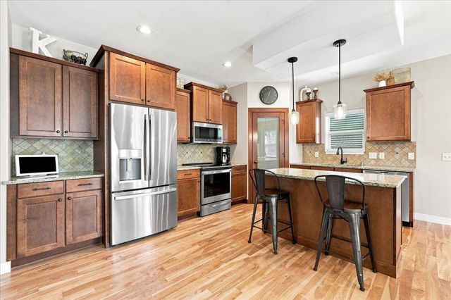 856 Peace Lane, Oregon, WI 53575