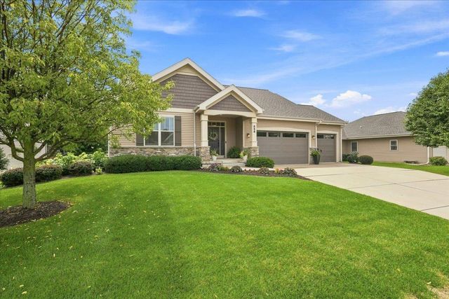 856 Peace Lane, Oregon, WI 53575