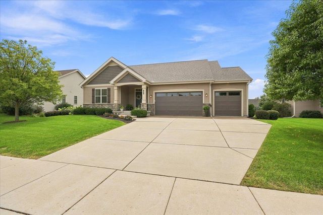 856 Peace Lane, Oregon, WI 53575