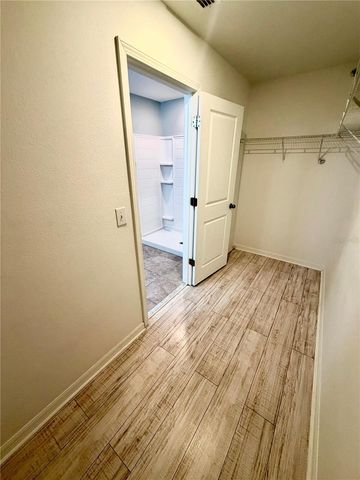 6821 BLUE MOON WAY, Sun City Center, FL 33573