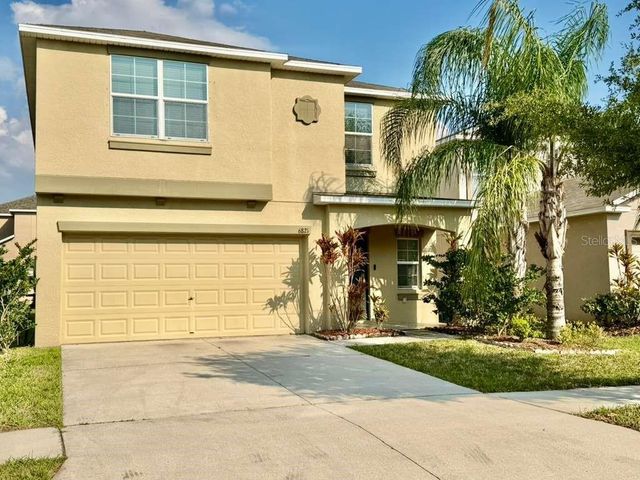6821 BLUE MOON WAY, Sun City Center, FL 33573