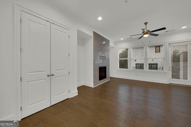 6807 Encore Boulevard, Sandy Springs, GA 30328
