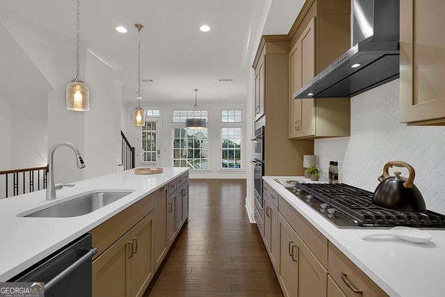 6807 Encore Boulevard, Sandy Springs, GA 30328