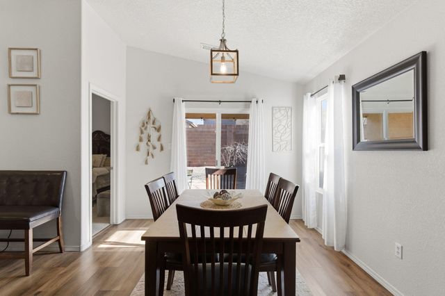 3738 Desert Pinon Drive NE, Rio Rancho, NM 87144