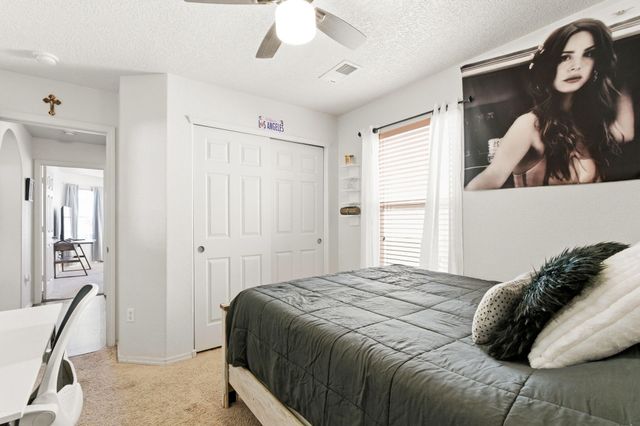 3738 Desert Pinon Drive NE, Rio Rancho, NM 87144