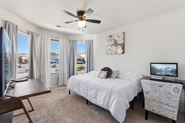 3738 Desert Pinon Drive NE, Rio Rancho, NM 87144