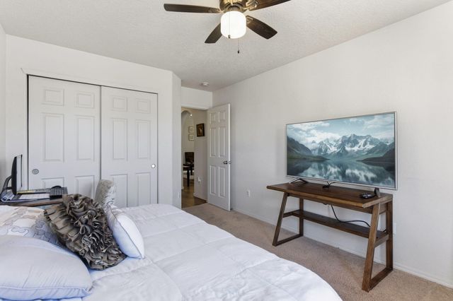 3738 Desert Pinon Drive NE, Rio Rancho, NM 87144