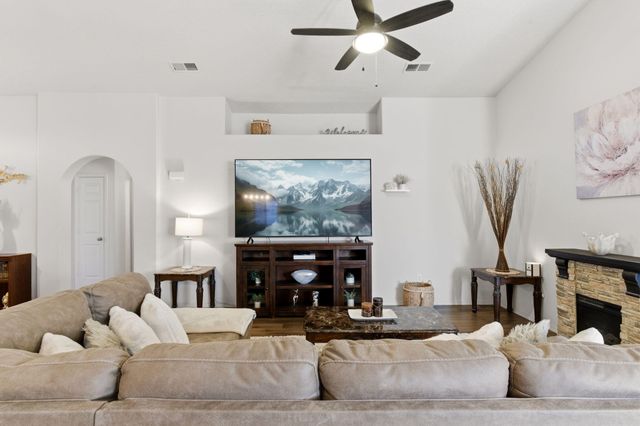 3738 Desert Pinon Drive NE, Rio Rancho, NM 87144