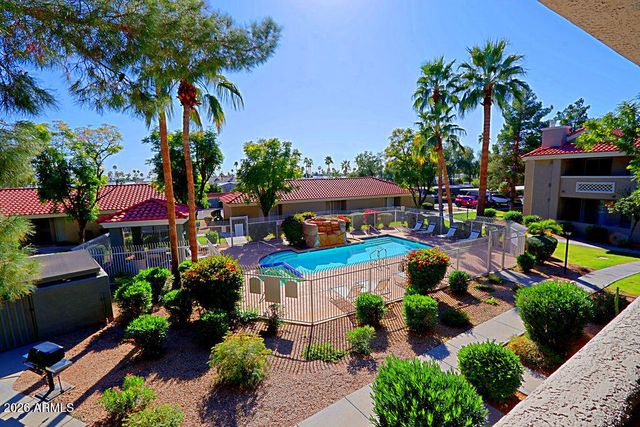 2929 W YORKSHIRE Drive 2101, Phoenix, AZ 85027